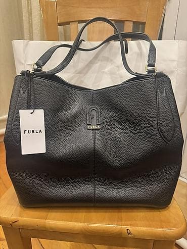 Зер буюмдар: Сумка Furla, черная, из натуральной зернистой кожи. Сумка абсолютно — 1