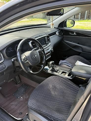 Kia Sorento: 2017 г., 2 л, Автомат, Дизель, Кроссовер — 9