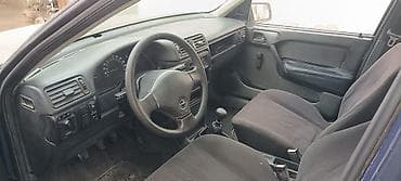 Opel Vectra: 1991 г., 1.8 л, Бензин, Седан — 6