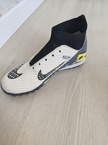 кара балта обувь: Сараканожка сатылат баасы 700 сом жапжаңы 2 3 жолу кийилген размер 36 — 5