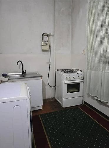 азиа мол: 1 комната, 38 м², 105 серия, 2 этаж — 3