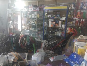 продаю дом участок село достук конечная 7 автобус: Продаю Магазин 550 м², Без ремонта, Отдельный вход, 1 этаж — 1