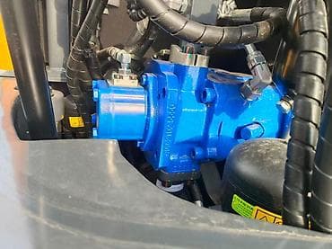 subaru crostek: Экскаватор, Hyundai, 2024 г., Колесный — 10