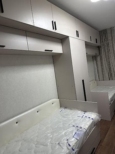 Гараждар: 3 бөлмө, Чогуу жашоосу жок, Толугу менен эмереги бар — 8