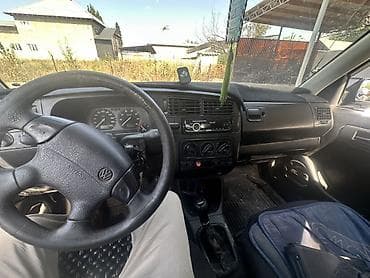 Унаа сатуу: Volkswagen Golf Variant: 1995 г., 2 л, Кол менен иштөөчү, Бензин, Универсал — 5