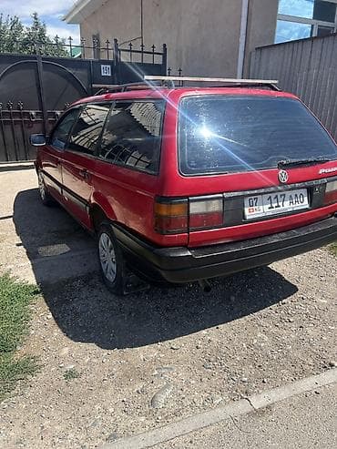 29 колёса: Volkswagen Passat Variant: 1992 г., Механика, Универсал — 2