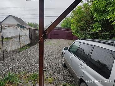 участок дача су: Продаётся дом район нового Ошского рынка.Дом 2 комнаты со всеми — 4