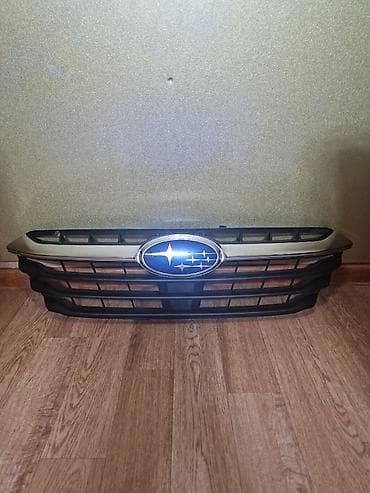 рамка легаси: Решетка радиатора Subaru 2021 г., Б/у, Оригинал — 1