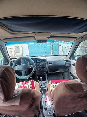 битый гольф: Volkswagen Passat: 1982 г., 1.8 л, Механика, Бензин, Универсал — 3