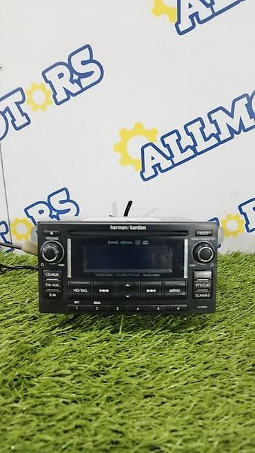 Subaru Forester 2014 год, магнитола
