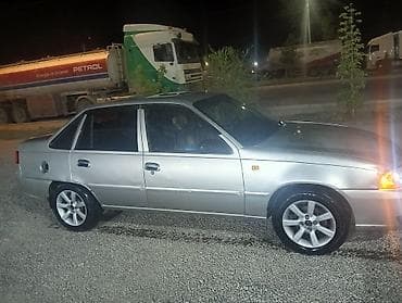 күзгү: Daewoo Nexia: 2008 г., 0.5 л, Кол менен иштөөчү, Газ, Седан — 5