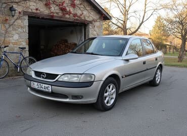 купить запчасти на опель вектра б: Opel Vectra: 1996 г., 1.8 л, Механика, Бензин, Седан — 1