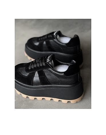 Кроссовки на высокой платформе - Цвет: черный верх, светло-бежевый