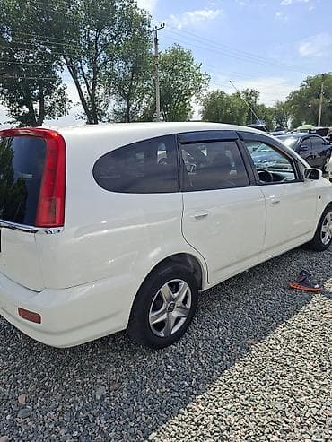 аренда авто с последующим выкупом в бишкеке: Honda Stream: 2002 г., 1.7 л, Автомат, Бензин, Минивэн — 4