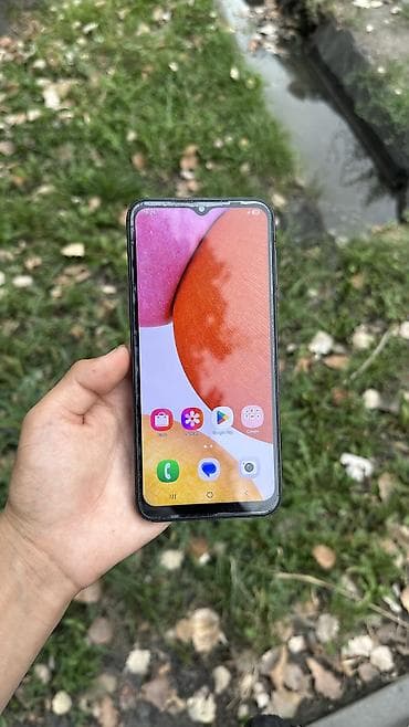 apple display: Samsung Galaxy A14, Б/у, 4 ГБ, цвет - Черный, 1 SIM, 2 SIM, eSIM — 2