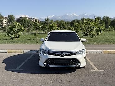 Toyota Camry: 2015 г., 3.5 л, Автомат, Бензин, Седан — 2