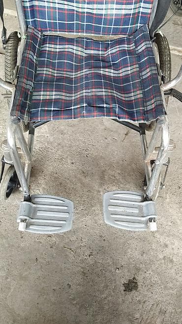 мед сумка: Инвалидная коляска с ручным управлением и транспортировочными — 2