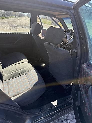 пассат б4 двери: Volkswagen Passat: 1992 г., 1.8 л, Механика, Бензин, Универсал — 8