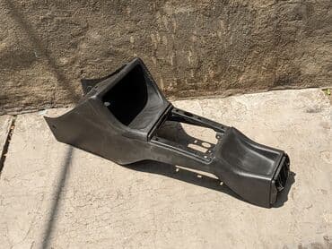 обшивка на гольф 2: Центральная консоль Volkswagen 1994 г., Б/у, Оригинал — 1