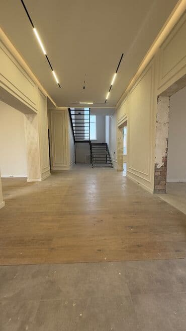 продаю дом на пишпеке: Таунхаус, 160 м², 7 комнат, Агентство недвижимости, Дизайнерский ремонт — 3