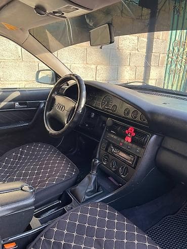 nardo grey: Audi A6: 1995 г., 2.6 л, Механика, Бензин, Универсал — 7