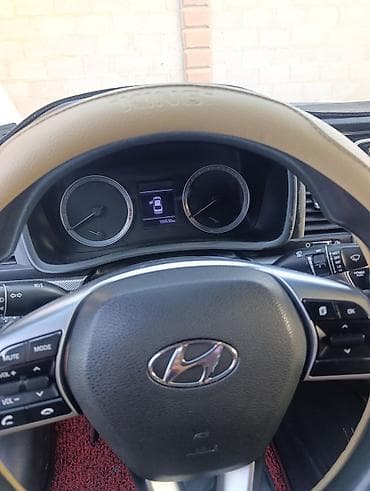 golf variant: Hyundai Sonata: 2018 г., 2 л, Автомат, Газ, Седан — 8