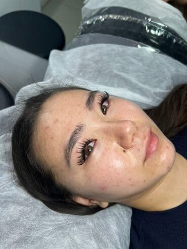 сдаю кафе на иссык куле: Наращивание ресниц - Эффект: выразительный, но естественный изгиб с — 3