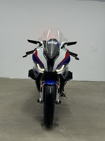 В продаже BMW S1000RR 🔥 2021 год Пробег: всего 5 000 км 💣
