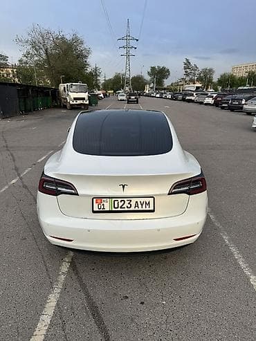 sm x: Tesla Model 3: 2020 г., Электромобиль, Седан — 4