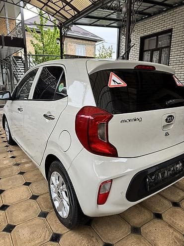 hundai gets: Kia Morning: 2018 г., 1 л, Автомат, Бензин, Хэтчбэк — 7