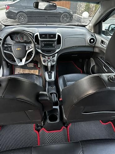matiz diska: Chevrolet Aveo: 2017 г., 1.4 л, Автомат, Бензин, Седан — 9