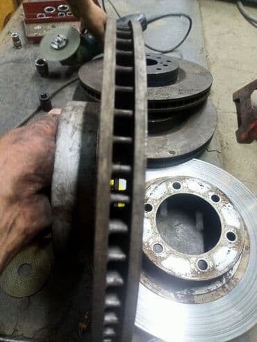 Суппорттор: Алдыңкы тормоздук диск Lexus 2005 г., Колдонулган, Оригинал, Жапония — 3