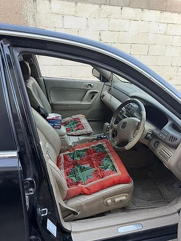 e klass: Mazda Millenia: 2001 г., Автомат, Седан — 4