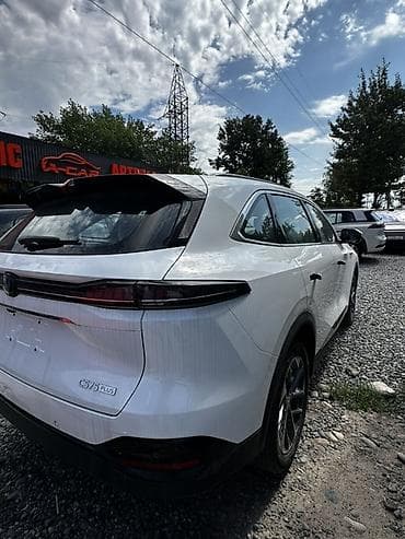 aozoom a5: Changan CS75 Plus: 2026 г., 1.5 л, Автомат, Бензин, Кроссовер — 6