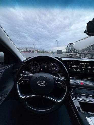 200: Hyundai Grandeur: 2019 г., 3 л, Автомат, Газ, Лифтбек — 7