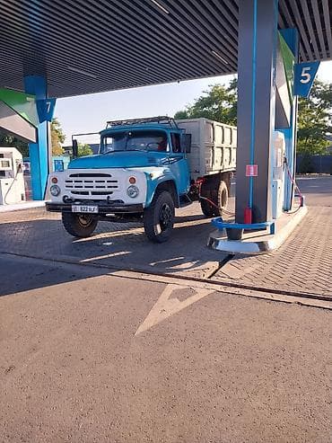ЗИЛ : 0.6 л | 1990 г. Универсал — 2