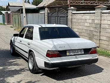 Mercedes-Benz W124: 1988 г., 2.3 л, Кол менен иштөөчү, Бензин, Седан — 5