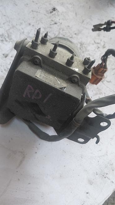 rd 1: Блок ABS Honda 1998 г., Б/у, Оригинал, Япония — 2