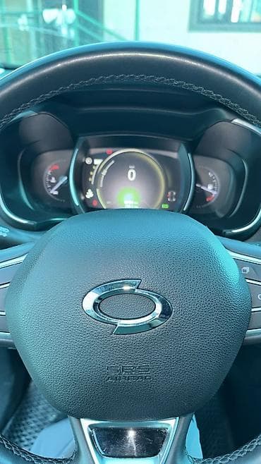 авто в такси: Renault QM6: 2022 г., 2 л, Вариатор, Газ, Кроссовер — 7