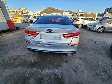 потрубок: Kia K5: 2020 г., Автомат, Седан — 4