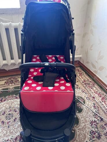 игрушечные коляски для кукол бу: Коляска, цвет - Черный, Б/у — 1