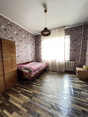 6 комнатная квартира: 3 комнаты, 68 м², 106 серия, 6 этаж, Старый ремонт — 4