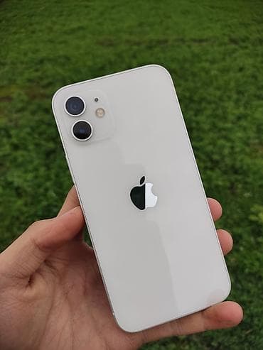 iphone xs osh: IPhone 12, Б/у, 64 ГБ, Белый, Защитное стекло, Чехол, 85 % — 1