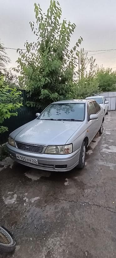 россия номер: Nissan Bluebird: 1999 г., 1.8 л, Автомат, Седан — 1