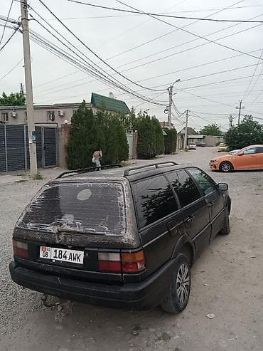 Volkswagen: Volkswagen Passat Variant: 1990 г., 1.8 л, Механика, Бензин, Универсал — 3