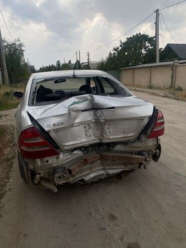 200 ланд крузер: А у тебя нужна кузовщики маляр ну позвони мне — 1