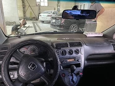mini cooper: Honda Civic: 2002 г., 1.7 л, Бензин, Хэтчбэк — 5