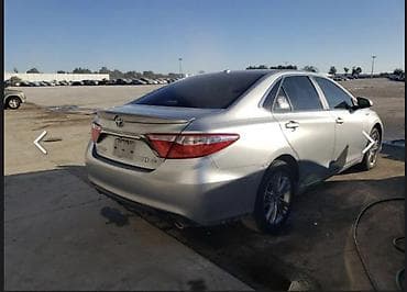 аварийная камри: Toyota Camry: 2017 г., 2.5 л, Вариатор, Гибрид, Седан — 10