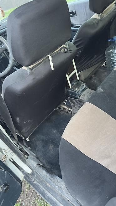 lexus 300: Audi 80: 1988 г., Ручные, Бензин, Седан — 2