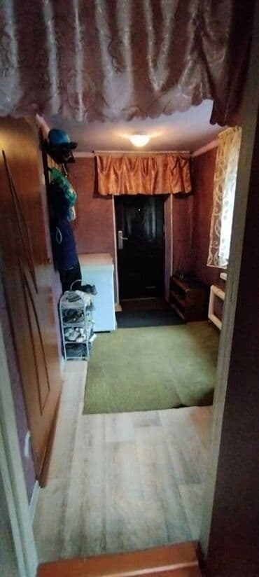 Үйдү ижарага алам: Үй, 70 кв. м, 5 бөлмө — 15